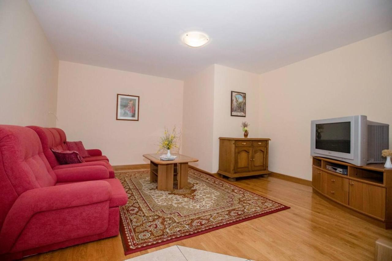 Apartments Dionis Rab Town Extérieur photo